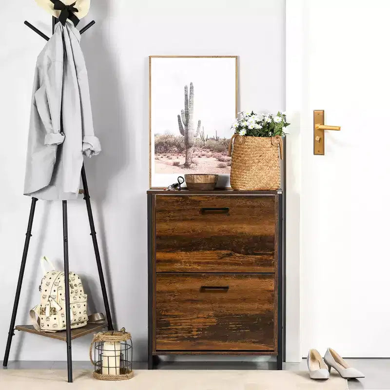 Meuble à chaussures à double porte avec étagères et compartiments de rangement ouverts